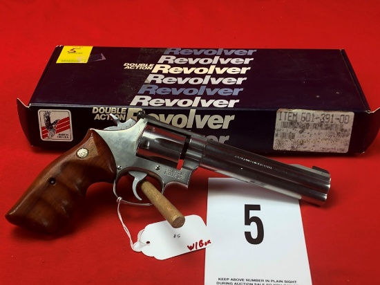 S&W 617, .22 LR, 6" Bbl. (SS), w/Box, SN:BFW8749 (HG)