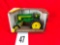 John Deere 720 High Crop w/Box