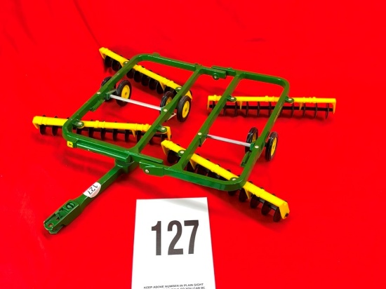 John Deere Folding Disc
