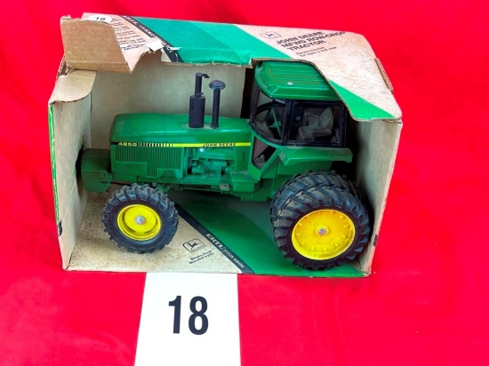 John Deere 4850 MFW w/Box