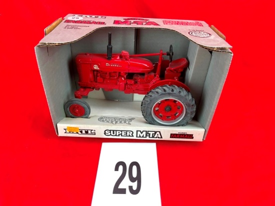 Farmall Super MTA w/Box