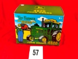John Deere 4520 w/Box