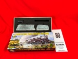 John Deere HO Steam Locomotive w/Box