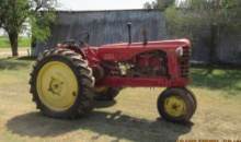 Massey Harris 44, Gas, No VIN Found
