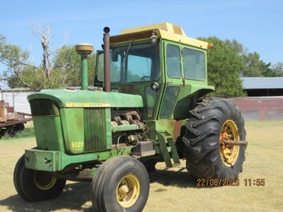 1971 John Deere 5020, Diesel, 3-Point, Needs Battery, Cab, VIN:T313R 030287R