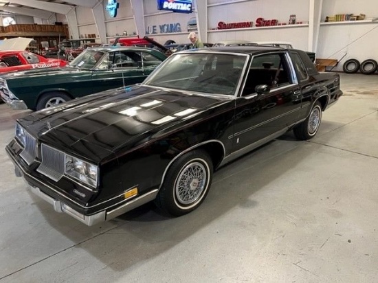 1986 Oldsmobile Cutlass Brougham