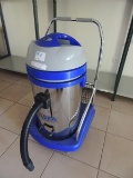 Industrial Vacuum Cleaner