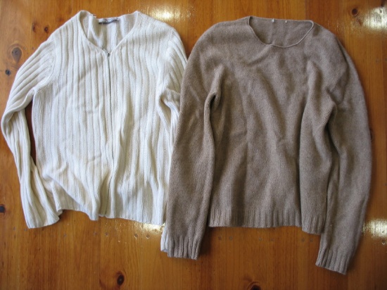 Four ladies pre-owned Cashmere jumpers:- Trish Gregory S cream with zip, Pr