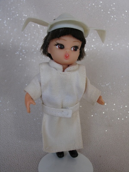 TV 1966 Hasbro 'Flying Nun' doll 11cm. All original white habit and belt, p