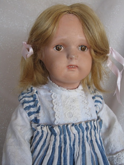Wood Schoenhut "Miss Dolly" c1920-24 17" (43cm). Wood face, brown decal rad