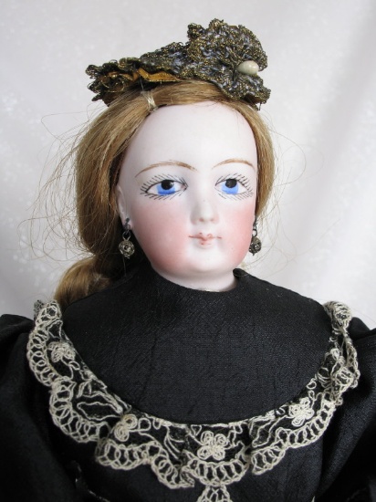 French attributed to Francois Gaultier "Fashion Poupee" c1860s 14.5” (37cm)