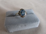 Ladies dress ring 10K white Gold, stamped 10K. Swiss Blue Topaz 1.74ct oval