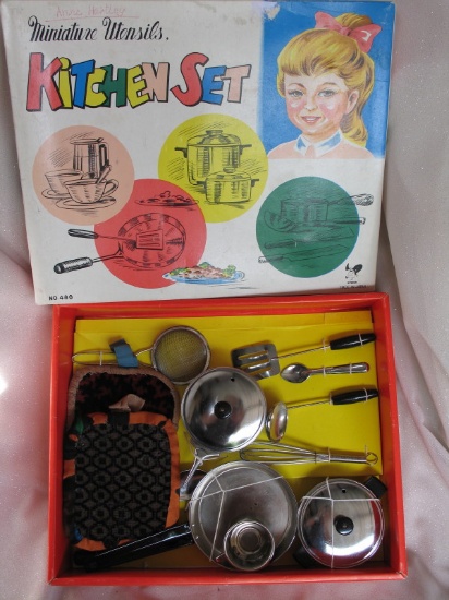 Kids vintage toys:- Japan Daiwa boxed Kitchen Set. Boxed Chad Valley Beetle