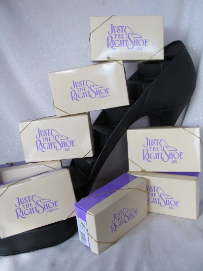 MIB 106 "Just The Right Shoe" collection by Raine. Consists of a set of 91