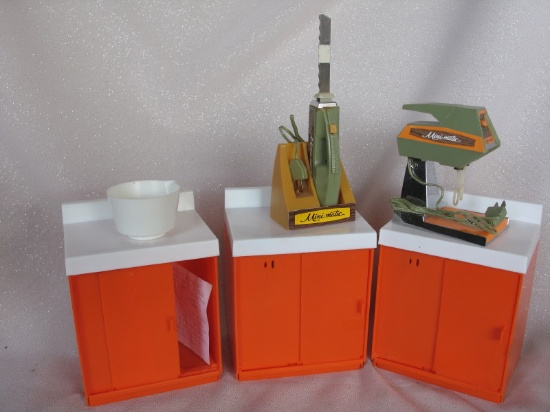 Collection of Dollhouse furniture and accessories 1950-70s include. 1970 Id