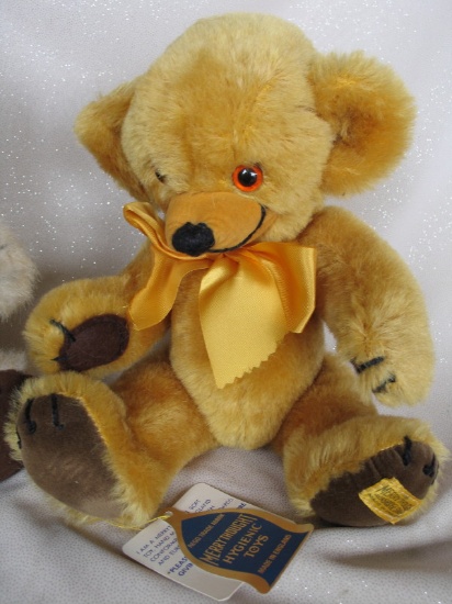 Two Merrythought "Cheeky" bears. Gold mohair 33cm and off white plush 33cm.