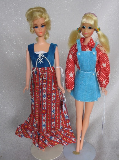 Mattel Barbie PJ 70s straight leg. Blonde pigtails, seed beads, lilac sungl