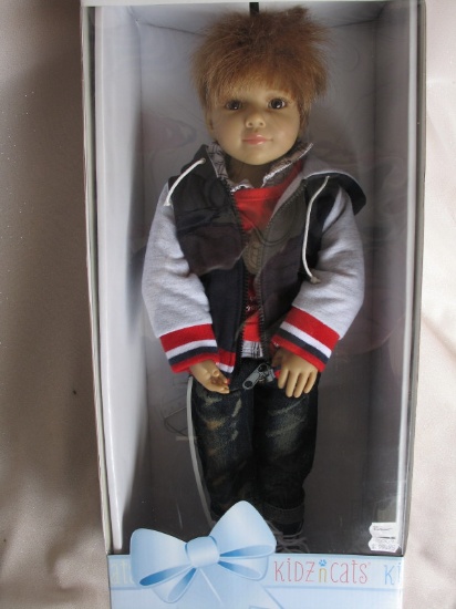 Boxed Sonja Hartmann "Kidz N Cats" Robert 46cm fully articulated girl, join