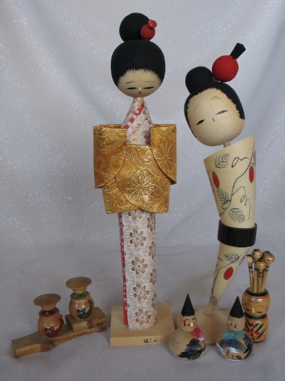 Mixed 60s Wood Dolls:- includes two Kokeshi Japan dolls to 29cm. Eight Thai