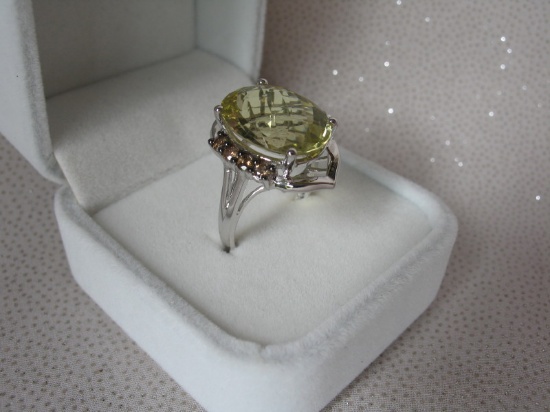 Ladies 14K White Gold, Quartz & Diamond dress ring stamped 14K. Lemon Quart