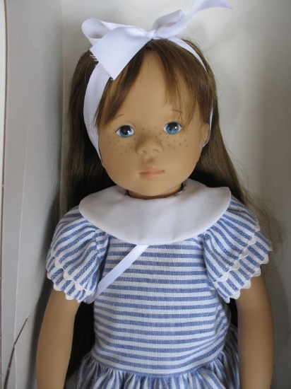 West German Gotz 1989 "Sylvia Natterer" 46cm girl in original blue candy st
