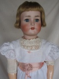 Bisque Kammer & Reinhardt 'Dolly Face' 28