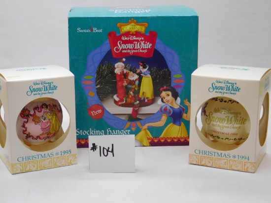 Walt Disney Snow White and The Seven Dwarfs Christmas Collectables