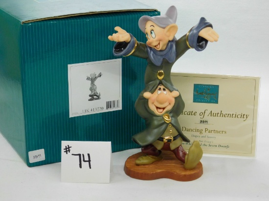 Walt Disney Snow White and the Seven Dwarfs, Dopey and Sneezy, Dancing Partners