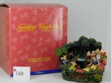 Disney Snow White and The Seven Dwarfs Fountain