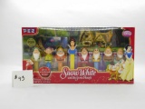 PEZ Snow White and The Seven Dwarfs Magical Vanity