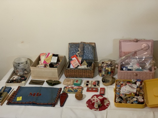 VINTAGE SEWING LOT