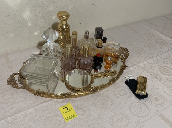 VINTAGE VANITY COLLECTIBLES