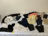 VINTAGE GLOVES