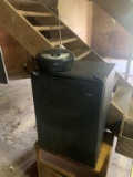 HORSE BARN MINI FRIDGE AND RADIO