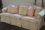 COUCH IN BRIDAL SUITE