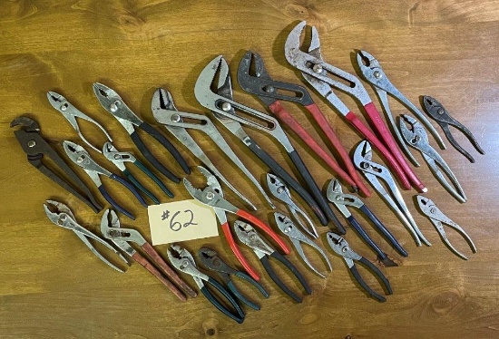 CHANNELLOCKS AND PLIERS LOT