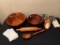 WOOD BOWLS, ROLLING PIN, SPOON AND KITCHEN DÉCOR