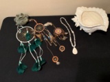 DREAM CATCHERS, CERAMIC SHELL AND FROG