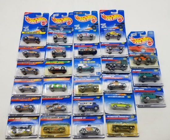 COLLECTION OF HOTWHEELS IN ORIGINAL PACKAGING