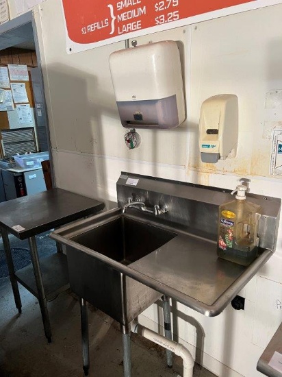 STAINLESS STEEL WASHING STATION