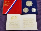 1976 PROOF 3 COIN BICENTENNIAL SET.