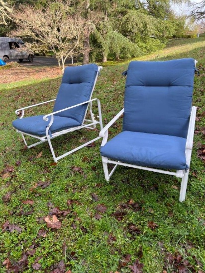 RECLINING PATIO CHAIRS