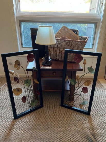 FLORAL FRAME WALL HANGING LOT
