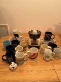 JUICER AND COFFEE CUP LOT