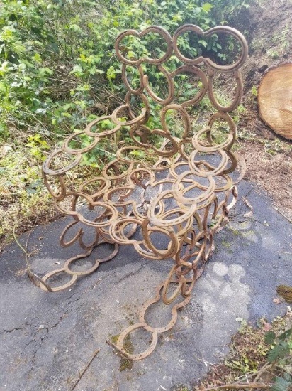 WELDED HORSE SHOE CHAIR