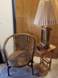 VINTAGE WICKER CHAIR, MAGAZINE TABLE, TABLE LAMP LOT