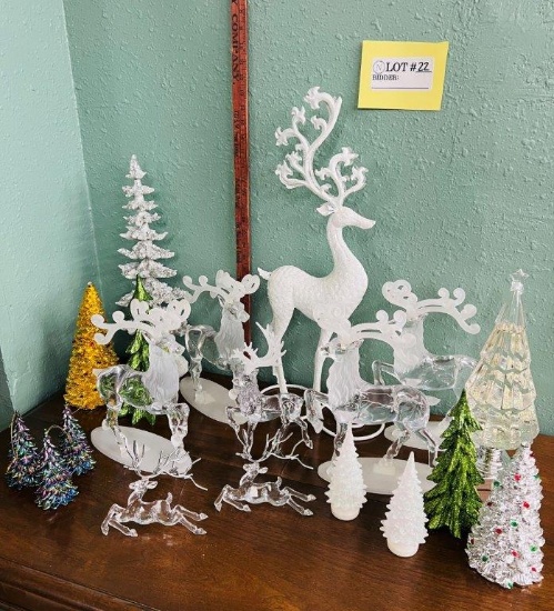 Vintage Christmas Decorations With Glass Reindeer