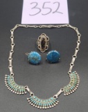 Elegant Silver And Turquoise Necklace