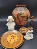 Mexican Pottery Horse Design, Art Deco Style Figurine