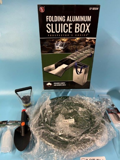NIB Prospectors Folding Aluminum Sluice Box